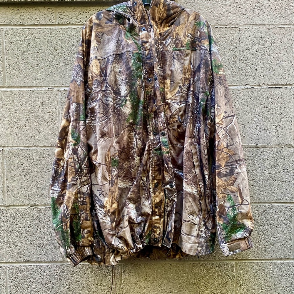 Cabela's Woodland Camo XL Tall Jacket